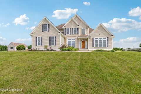 81 N Langmore Lane, Brunswick, NY 12180