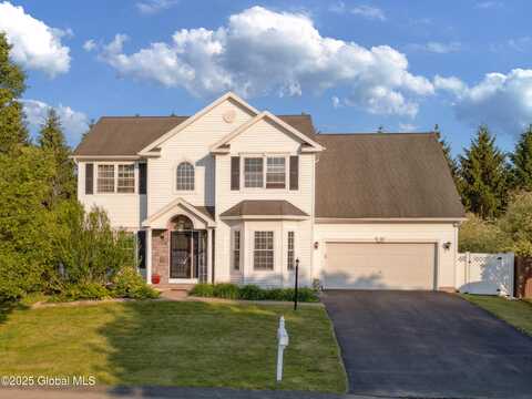 10 Sequoia Drive, East Greenbush, NY 12144