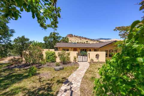 987 Dead Indian Memorial Road, Ashland, OR 97520