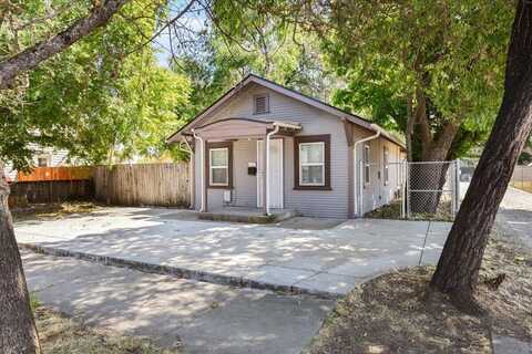 330 Edwards Street, Medford, OR 97501