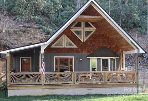 962 Laurel Mountain View Road, Flat Rock, NC 28731