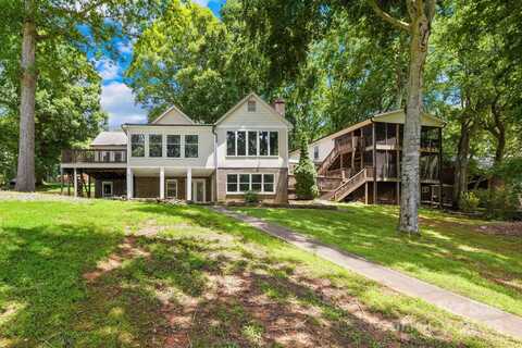 698 Normandy Road, Mooresville, NC 28117