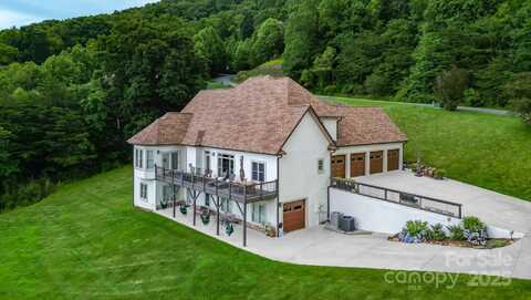 54 Mcintyre Drive, Asheville, NC 28803