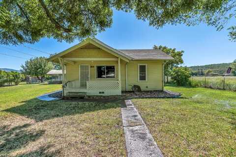 144 Reese Creek Road, Eagle Point, OR 97524