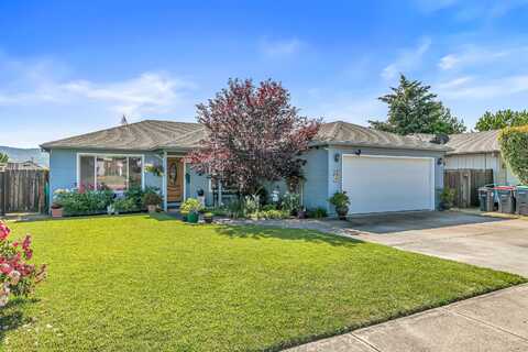 3840 Arrowhead Drive, Medford, OR 97504