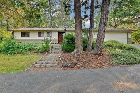 5757 Donaldson Road, Grants Pass, OR 97526