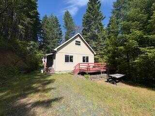 261 Fay Lane, Wolf Creek, OR 97497