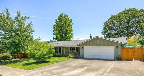 1143 Mira Mar Avenue, Medford, OR 97504
