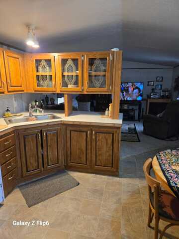 470 Old Hwy 62, Eagle Point, OR 97524