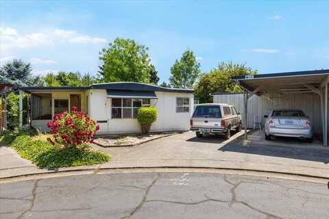 2252 Table Rock Road, Medford, OR 97501