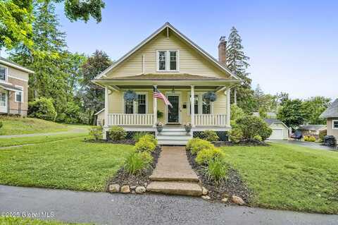 2240 Story Avenue, Niskayuna, NY 12309