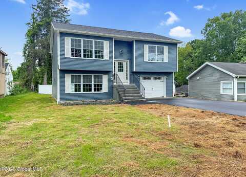 39 New Jersey Avenue, East Greenbush, NY 12144