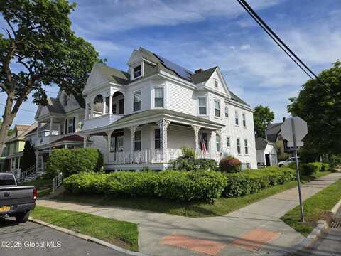 737 Mason Street, Schenectady, NY 12308