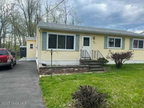 53 Fullerton Avenue, Colonie, NY 12304