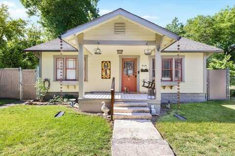 818 Sherman Street, Medford, OR 97504