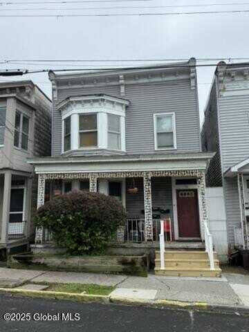 98 Breslin Avenue, Cohoes, NY 12047