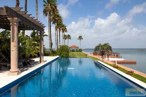 214 Kings Court, South Padre Island, TX 78597