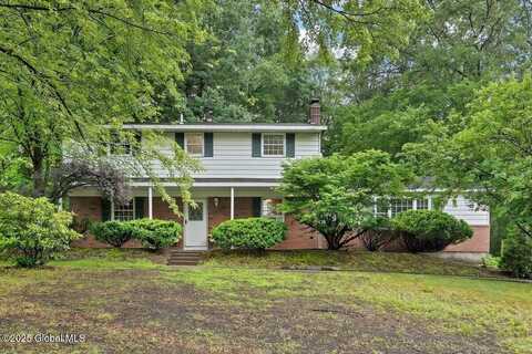 3 Whispering Hills Drive, Clifton Park, NY 12065