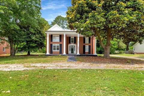 713 N Mecklenburg Avenue, South Hill, VA 23970