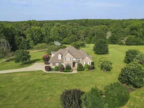 719 Hickory Hollow Rd, Inman, SC 29349