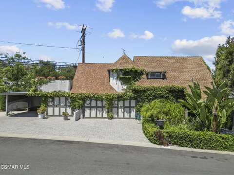 215 Pepper Road, Newbury Park, CA 91320