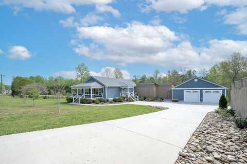 1122 Midway Road, Pickens, SC 29671