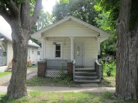 615 Glenwood, Owosso, MI 48867