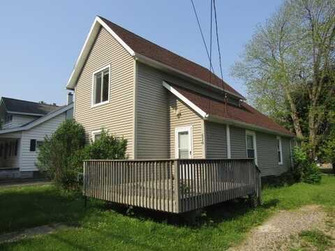 516 Cedar, Owosso, MI 48867