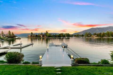 2003 Aloha Drive, South Lake Tahoe, CA 96150