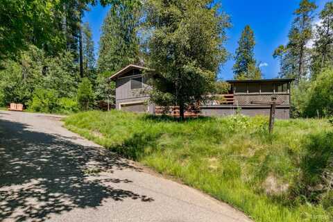 11663 Kyburz Drive, Kyburz, CA 95720