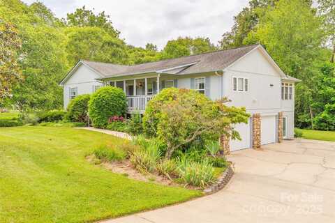 76 Woodland Hills Road, Asheville, NC 28804