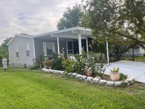427 Gulf Stream Dr. S, Lake Alfred, FL 33850