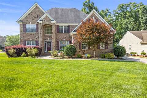 128 Sugar Thyme Lane, Mooresville, NC 28115