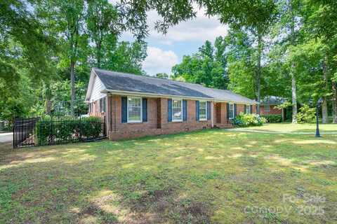 5720 Amity Place, Charlotte, NC 28212