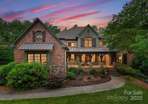 408 Covington Crossing, Matthews, NC 28104