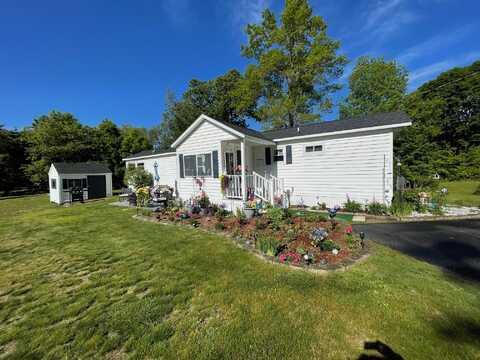 18 Plainfield Lane, Nashua, NH 03062