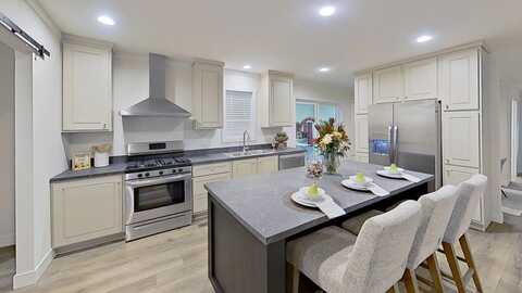 8255 Juan Diego St, Conroe, TX 77303