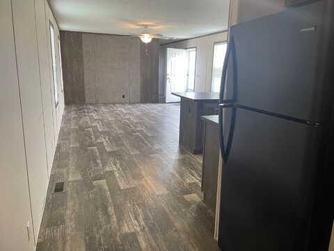 338 Hidden Pine Road, Flint, MI 48506