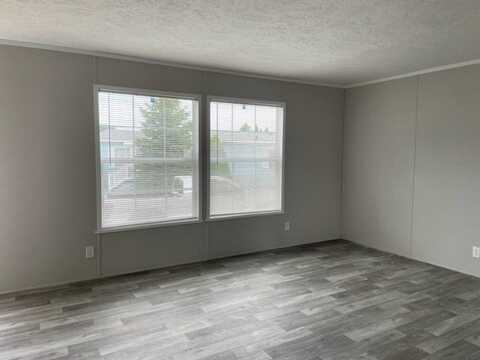 899 Thomas J Drive, Flint, MI 48506