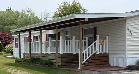 7299 White Swan Lane, Ludington, MI 49431