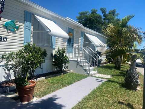 80 Overlook Dr., Micco, FL 32976