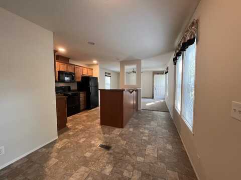 13899 Pinewood Drive, Grand Haven, MI 49417
