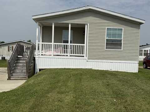 1945 Knollwood Bend, Ypsilanti, MI 48198