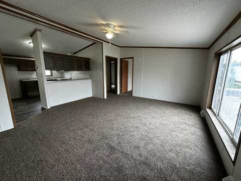 46321 Abbey, Macomb, MI 48044