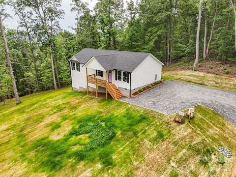 474 Hague Drive, Columbus, NC 28722