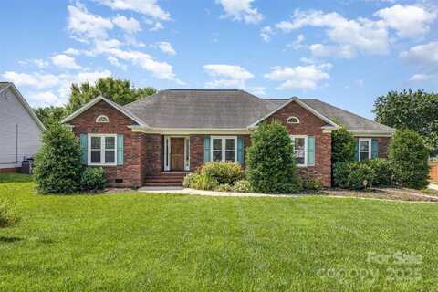 2627 Willis Drive, Harrisburg, NC 28075