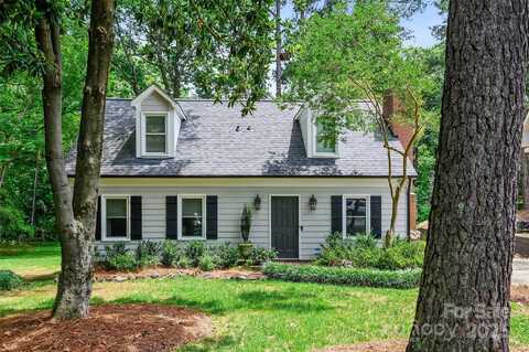 1040 Goshen Place, Charlotte, NC 28211