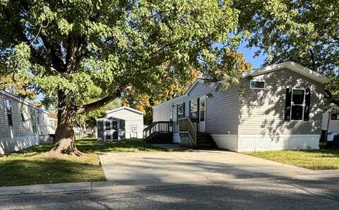 30 Brookside Manor, Goshen, IN 46526