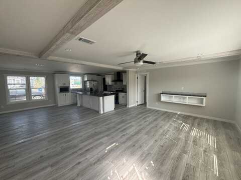 8136 Bosco St, Conroe, TX 77303