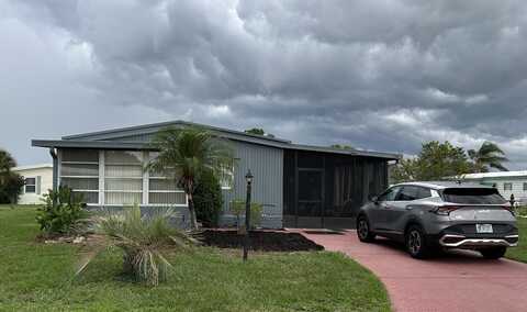 1435 LAKE DRIVE, Grand Island, FL 32735